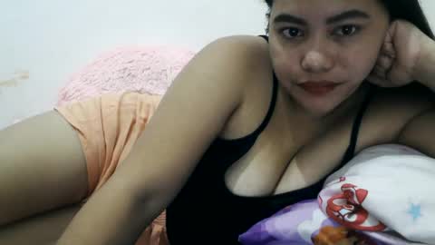 heavenlyeyes69 online show from 17, 1, 2025