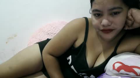 heavenlyeyes69 online show from 23, 2, 2025