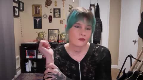 Saoirse online show from 2, 12, 2024