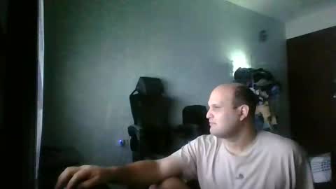 Snapshot of heavy_rebellxc chatting on 23, 4, 2026 Heavy Rebell online show from 23, 4, 2026