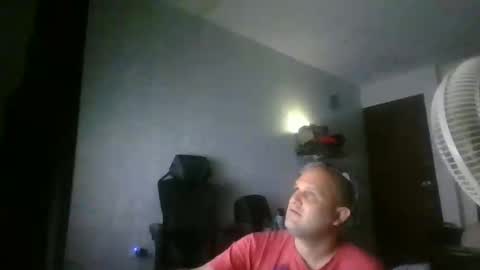 Snapshot of heavy_rebellxc chatting on 25, 5, 2026 Heavy Rebell online show from 25, 5, 2026