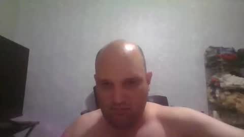 Snapshot of heavy_rebellxc chatting on 3, 6, 2026 Heavy Rebell online show from 3, 6, 2026