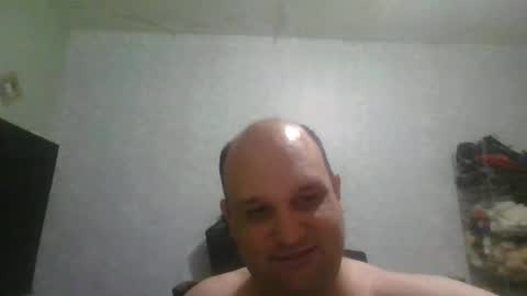 Snapshot of heavy_rebellxc chatting on 3, 7, 2026 Heavy Rebell online show from 3, 7, 2026