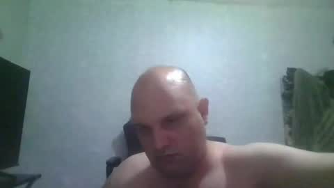 Snapshot of heavy_rebellxc chatting on 8, 7, 2026 Heavy Rebell online show from 8, 7, 2026