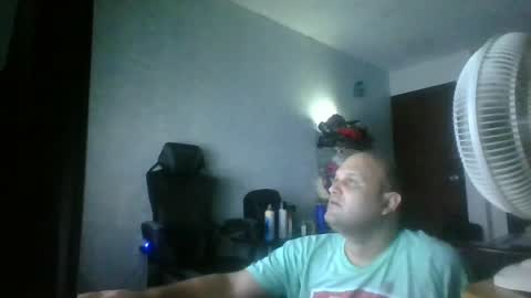 Snapshot of heavy_rebellxc chatting on 20, 7, 2026 Heavy Rebell online show from 20, 7, 2026
