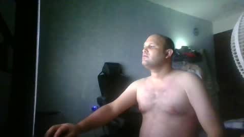 Snapshot of heavy_rebellxc chatting on 2, 8, 2026 Heavy Rebell online show from 2, 8, 2026