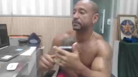 Snapshot of hebertgomes chatting on 22, 5, 2026 hebertgomes online show from 22, 5, 2026