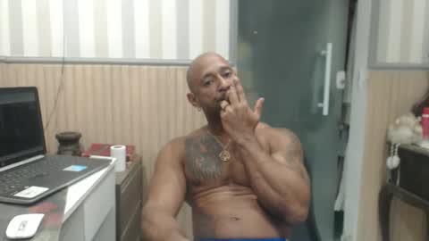 Snapshot of hebertgomes chatting on 10, 6, 2026 hebertgomes online show from 10, 6, 2026
