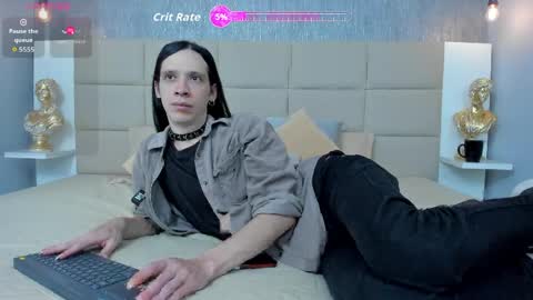 Keira Hecate online show from 14, 4, 2026