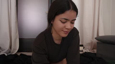 hecate333 online show from 13, 2, 2025