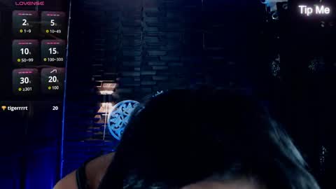 Snapshot of hecate_doll chatting on 26, 5, 2026 hecate_doll online show from 26, 5, 2026