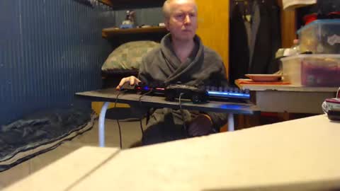 hedonista67 online show from 27, 1, 2025