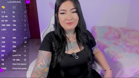 Snapshot of heey_kitty chatting on 17, 6, 2026 IM EMY online show from 17, 6, 2026