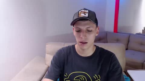 Snapshot of hefesto_69 chatting on 5, 3, 2025 hefesto_69 online show from 5, 3, 2025