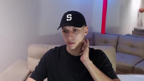 Snapshot of hefesto_69 chatting on 6, 3, 2025 hefesto_69 online show from 6, 3, 2025