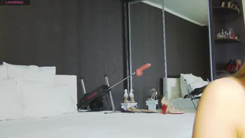 Helen online show from 18, 2, 2026