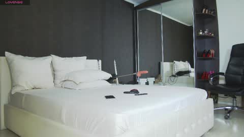 Helen online show from 28, 3, 2026