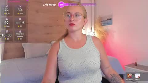 Snapshot of heidishayk chatting on 19, 5, 2026 ANTARA REY online show from 19, 5, 2026