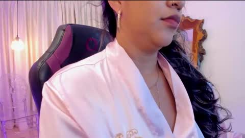 Snapshot of heidyblue chatting on 16, 10, 2025 online show from 16, 10, 2025