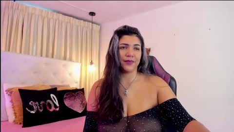 Snapshot of heidyblue chatting on 17, 10, 2025 online show from 17, 10, 2025