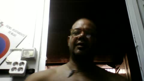 Snapshot of heistt chatting on 2, 7, 2026 Heist Stein online show from 2, 7, 2026