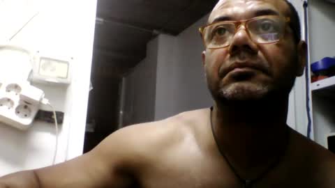 Snapshot of heistt chatting on 11, 7, 2026 Heist Stein online show from 11, 7, 2026