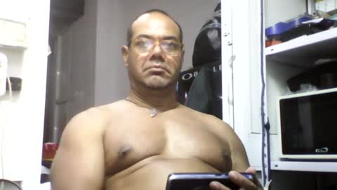 Snapshot of heistt chatting on 24, 7, 2026 Heist Stein online show from 24, 7, 2026