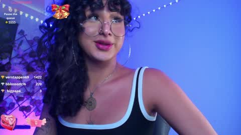 Heka Prudence online show from 13, 12, 2024