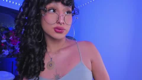 Heka Prudence online show from 24, 12, 2024