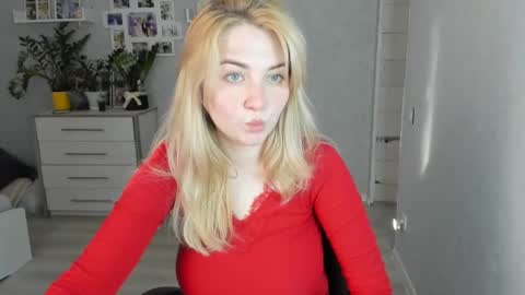 Helen sven online show from 11, 3, 2025