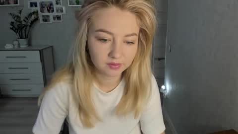 Helen sven online show from 7, 10, 2025