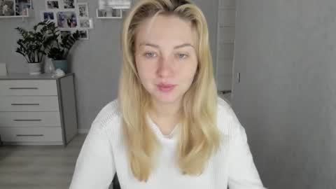 Helen sven online show from 8, 11, 2025