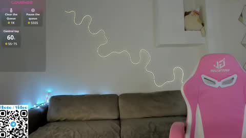 helen_spark online show from 18, 10, 2025