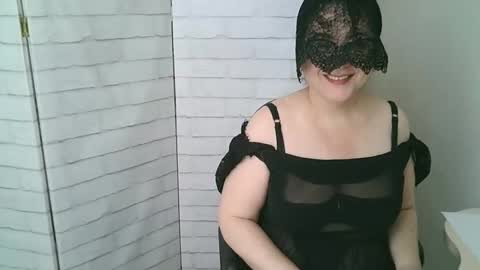 Helen online show from 27, 4, 2026