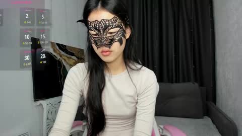Snapshot of helenblazetrt chatting on 3, 5, 2026 Hi I am Helen online show from 3, 5, 2026