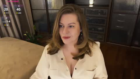 Snapshot of helenbonham chatting on 15, 6, 2026 Helena Bonham online show from 15, 6, 2026