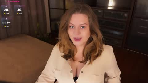 Snapshot of helenbonham chatting on 6, 7, 2026 Helena Bonham online show from 6, 7, 2026