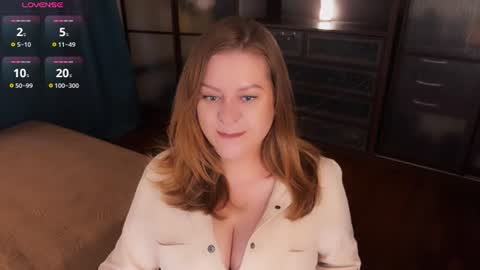 Snapshot of helenbonham chatting on 20, 7, 2026 Helena Bonham online show from 20, 7, 2026
