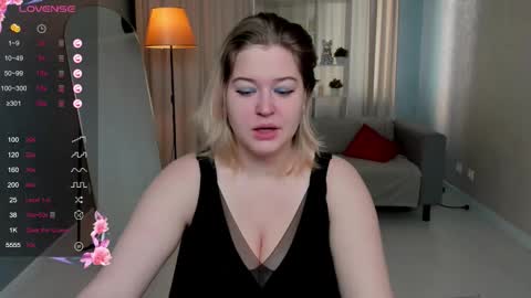 Snapshot of helenhartt chatting on 20, 10, 2025 helenhartt online show from 20, 10, 2025