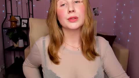Snapshot of helens_lov chatting on 15, 2, 2025 Helen online show from 15, 2, 2025