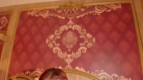 Helen or Hells online show from 4, 11, 2025