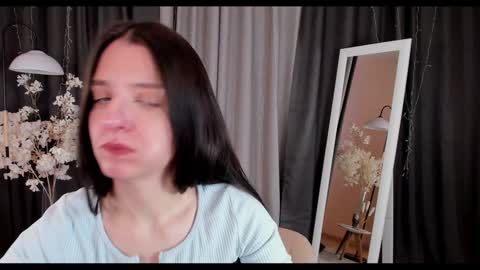 Snapshot of helentasty_ chatting on 17, 1, 2025 Helen online show from 17, 1, 2025