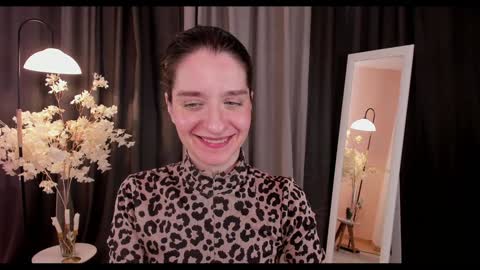 Snapshot of helentasty_ chatting on 8, 2, 2025 Helen online show from 8, 2, 2025