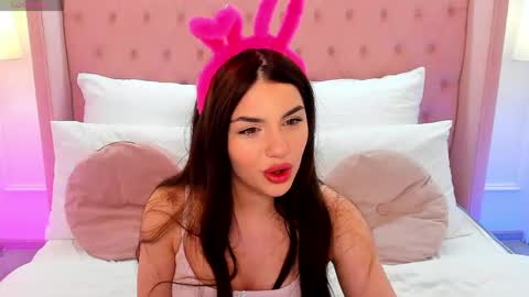 Helen online show from 11, 4, 2026