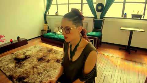 Heliconia online show from 18, 1, 2026