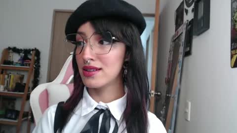 Snapshot of hell_666_xxx chatting on 15, 1, 2025 cher online show from 15, 1, 2025