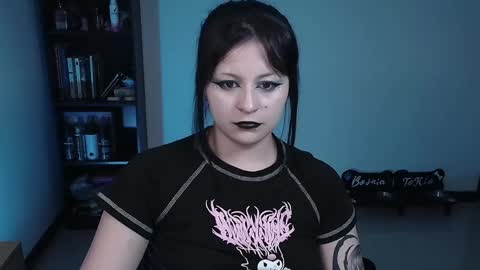 Snapshot of hell_dancer_ chatting on 27, 5, 2026 Lexa online show from 27, 5, 2026