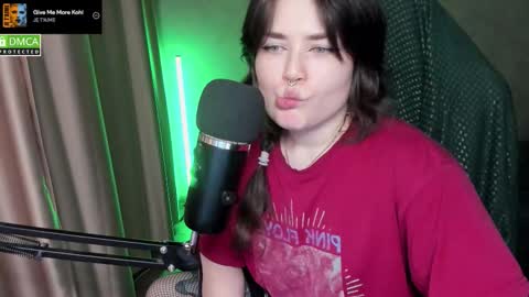 Red online show from 18, 2, 2026