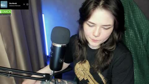 Red online show from 2, 4, 2026