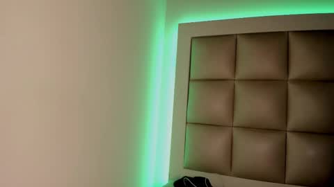 Snapshot of hellen__smith_ chatting on 15, 2, 2026 hellen__smith_ online show from 15, 2, 2026